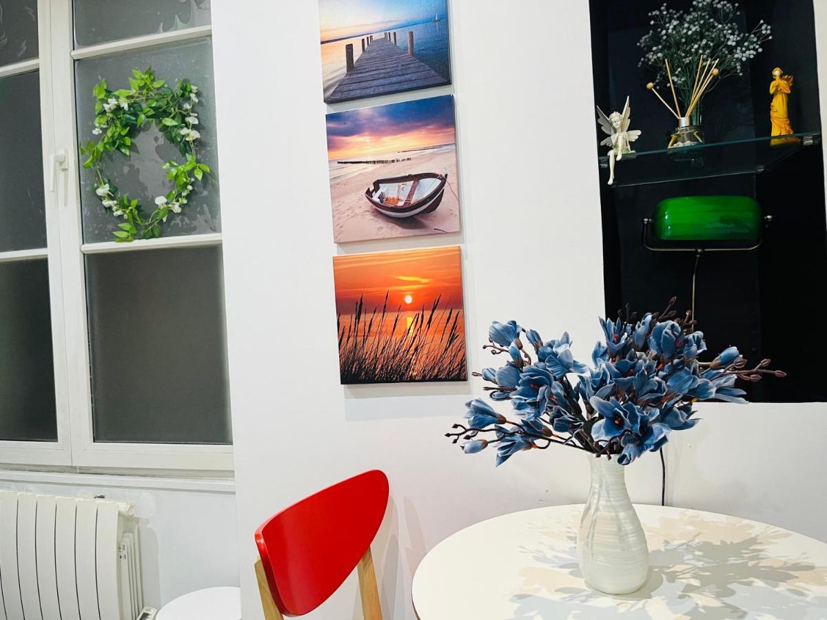 Dream Dwell Paris-Chic Flat In The Heart Of Marais Near Pompidou Centre Apartment Ngoại thất bức ảnh