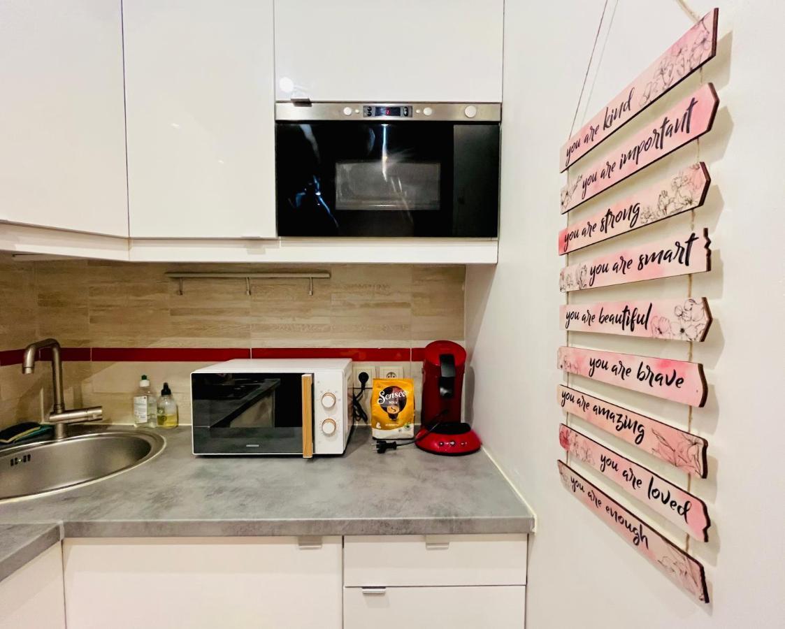 Dream Dwell Paris-Chic Flat In The Heart Of Marais Near Pompidou Centre Apartment Ngoại thất bức ảnh